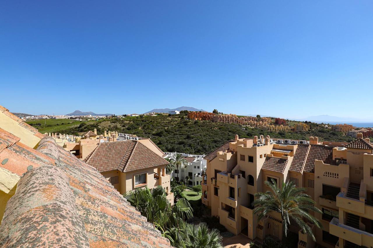 Duquesa Village Apartment - 2 Bed/2 Bath Apartment With Panoramic Sea Views Manilva Exterior foto